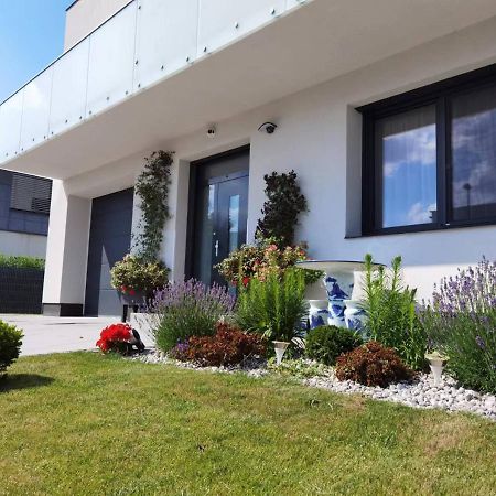 Yipin Villa Praha Exteriér fotografie