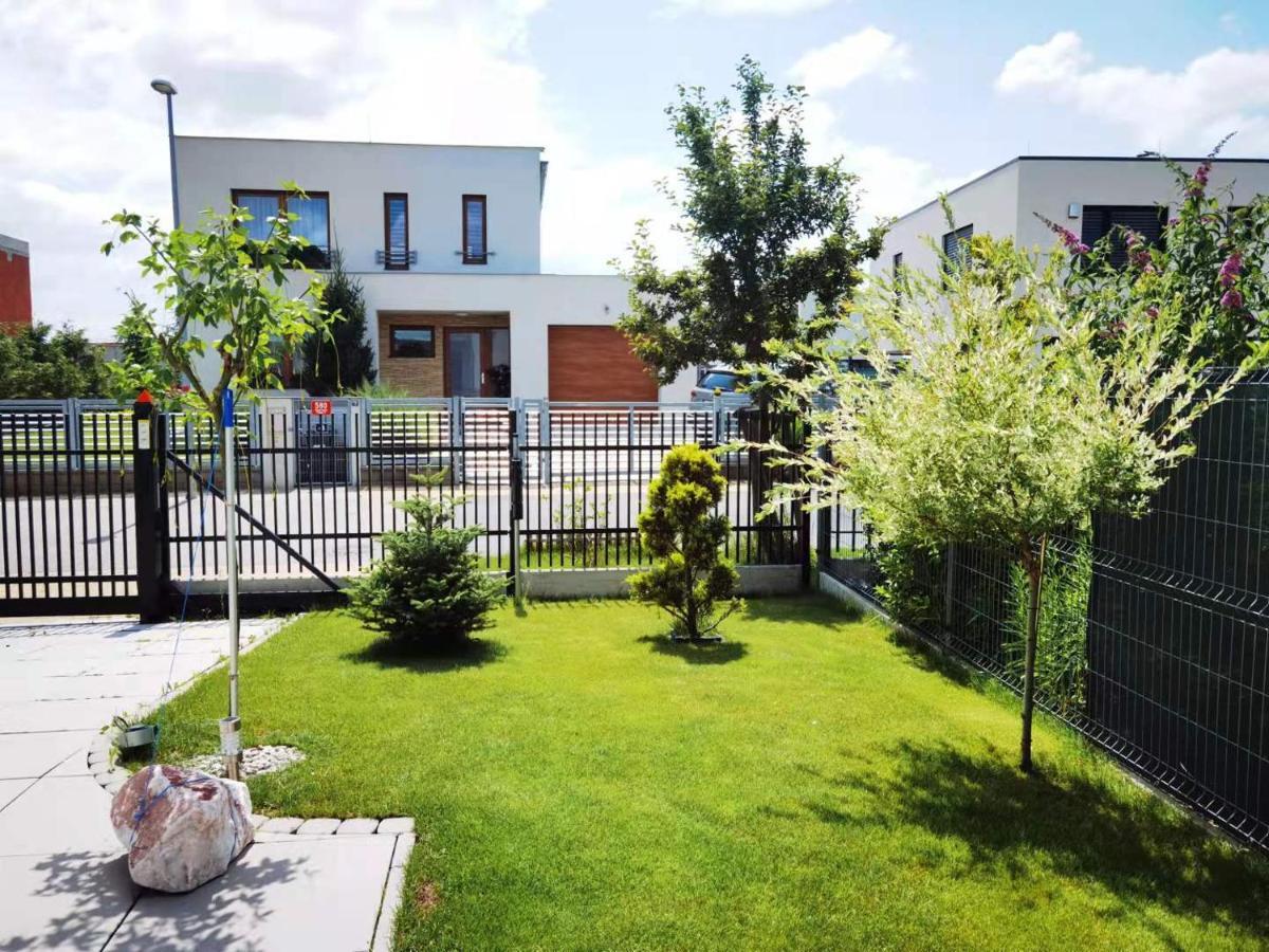 Yipin Villa Praha Exteriér fotografie